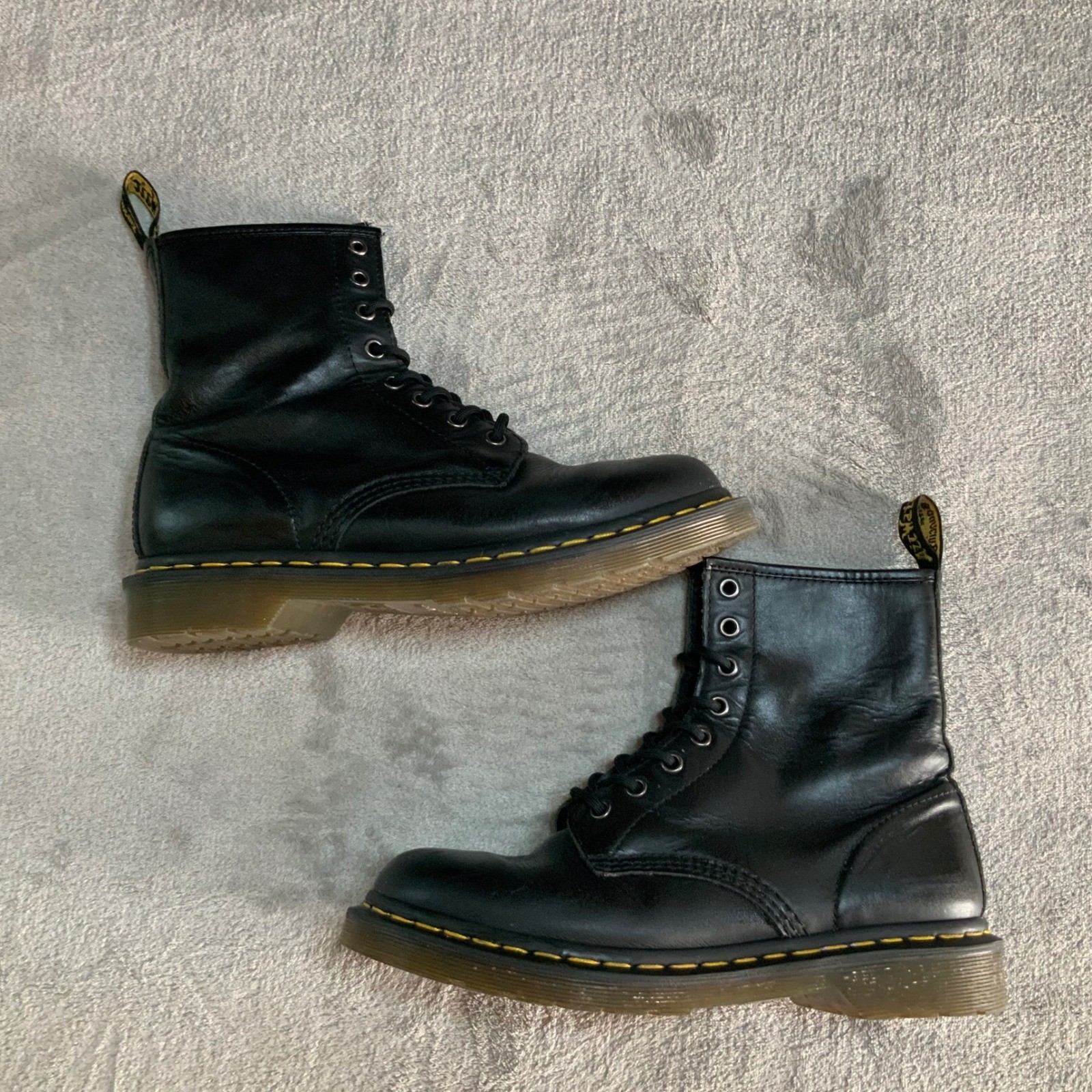 Dr. Martens 1460 Pascal Black Virginia Leather 8-Eye Lace Up Boots Womens 8
