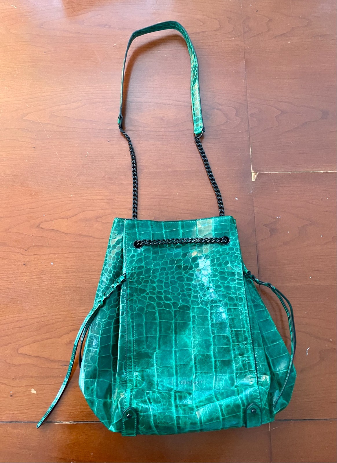 Eric Javits Green Crocodile and Chain Leather Purse; never been used before