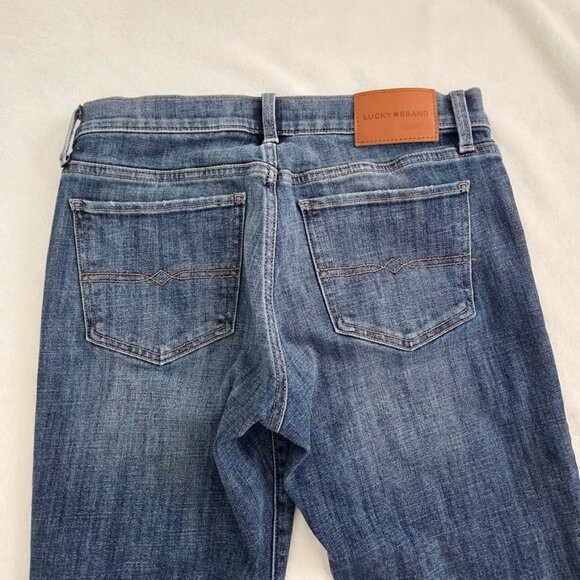 Lucky Brand Jeans Sz 8 /29 Mid Rise Sweet Straight Leg Blue Stretch Denim Casual