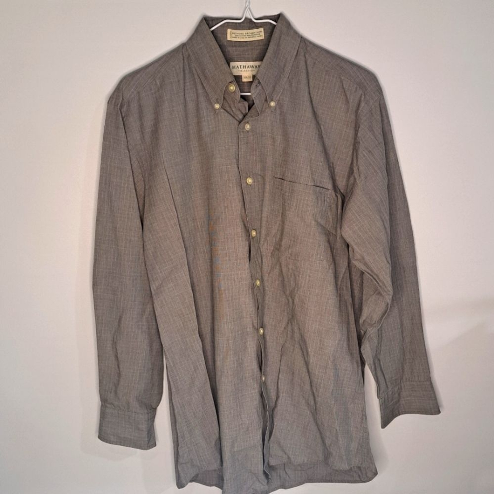 Hathaway Men’s Classic Button-Down Dress Shirt 15-1/2 33 Tan Khaki Long Sleeve