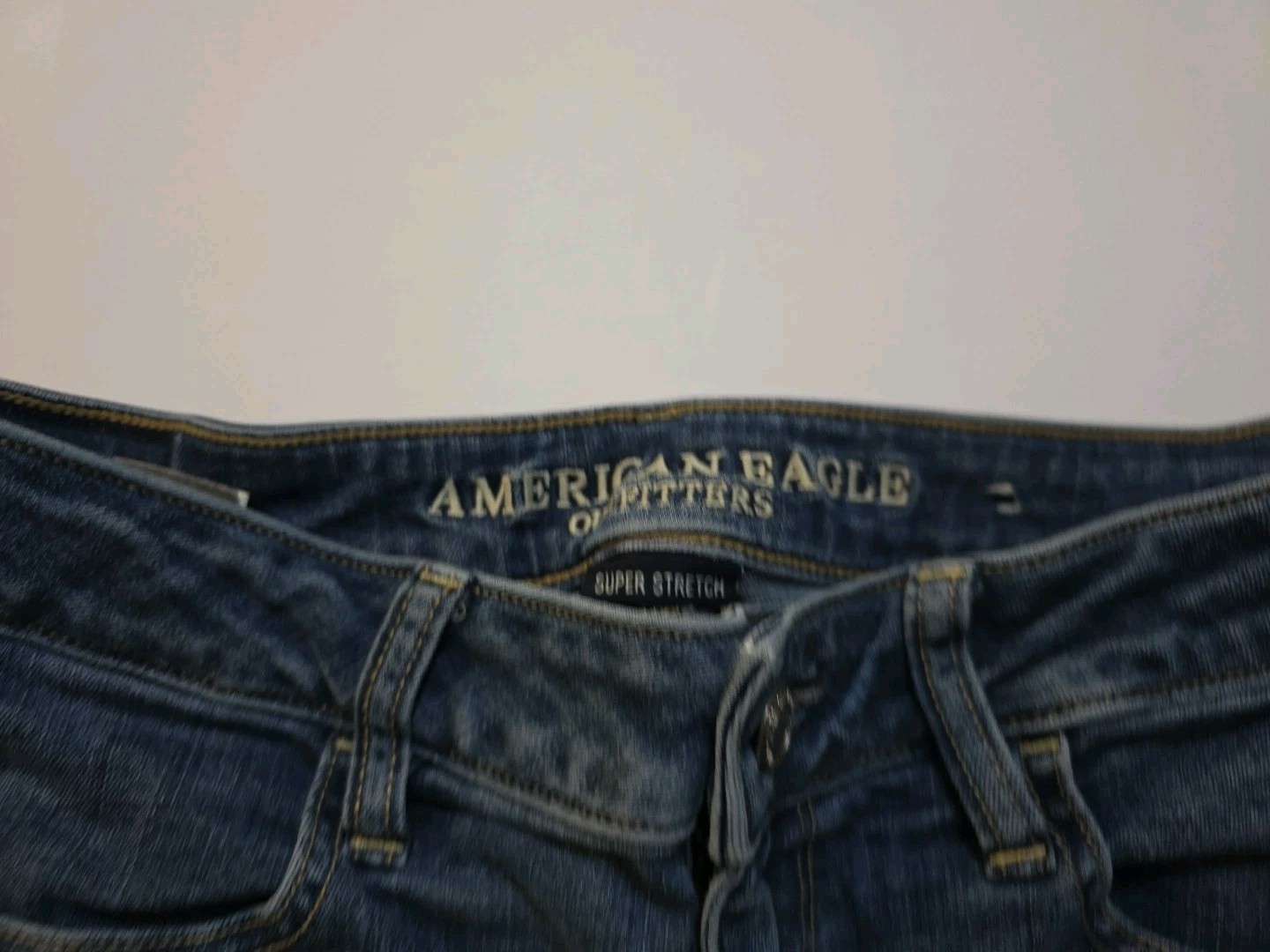 American Eagle Jeans Women’s 6 Short RN54485 CA 03873 Stretch (C11)