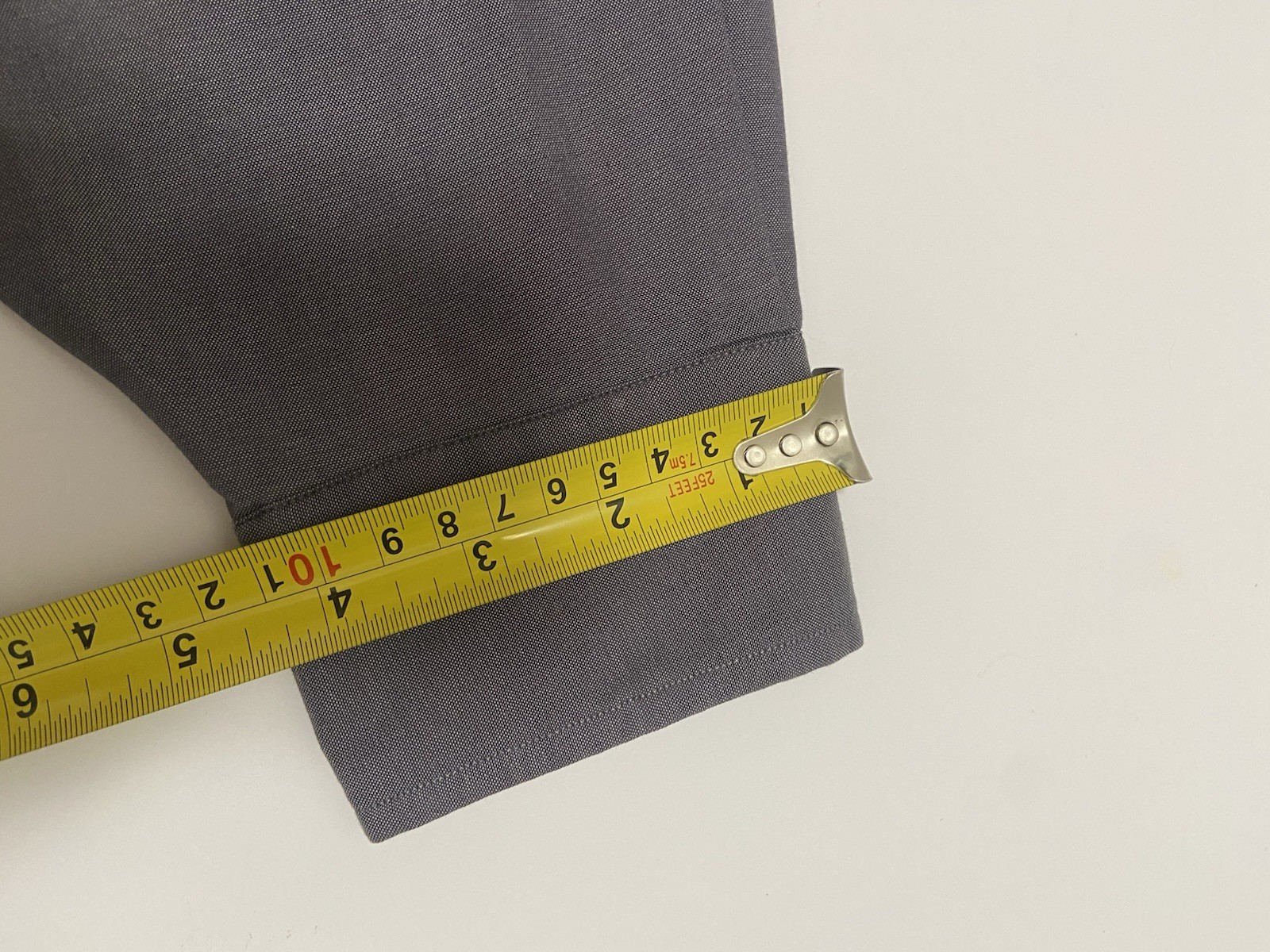Tommy Hilfiger Classic Fit Gray Solid Cotton Pocket Dress Shirt 16 34/35