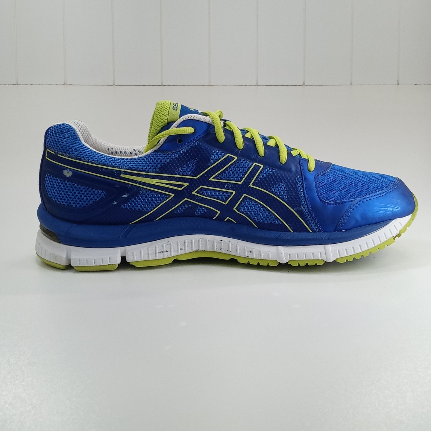 Asics Gel-Neo33 Men’s Running Shoes Blue Lime Green T222N Sneakers Size 10