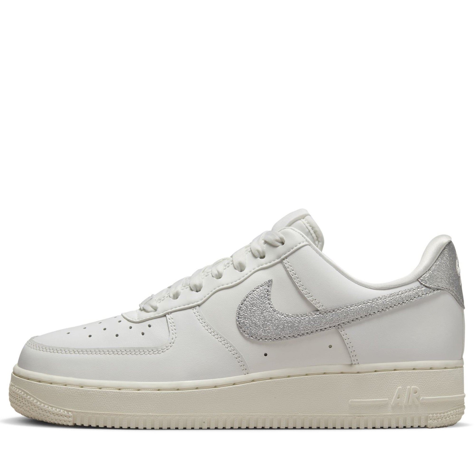 [DQ7569-100] Womens Nike AIR FORCE 1 ’07 ‘SUMMIT WHITE SAIL WHITE METALLIC SILVE
