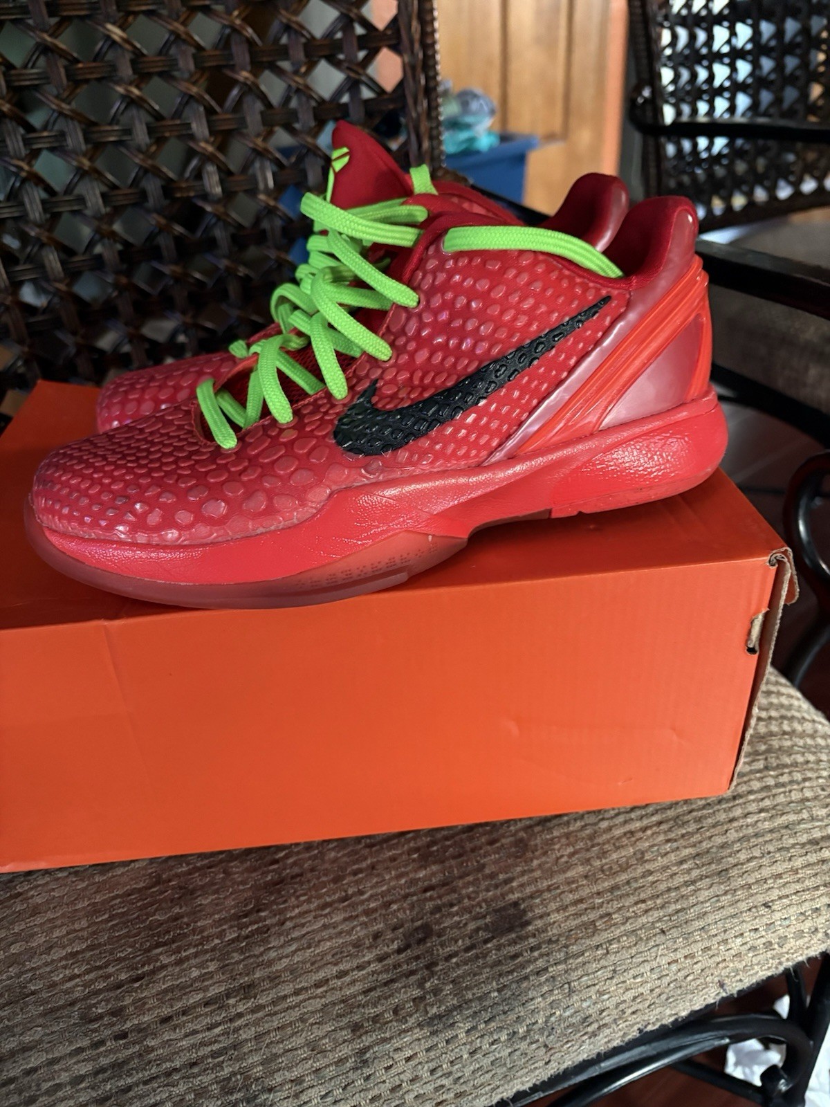 kobe 6 reverse grinches, red, US 4.5, used, good condition, with original box