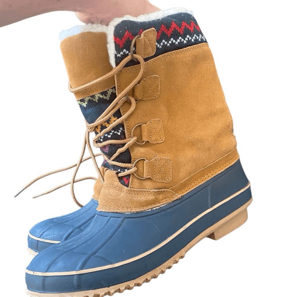 Khombu winter boots size 10 Kristie leather and man made upper faux fur blue red