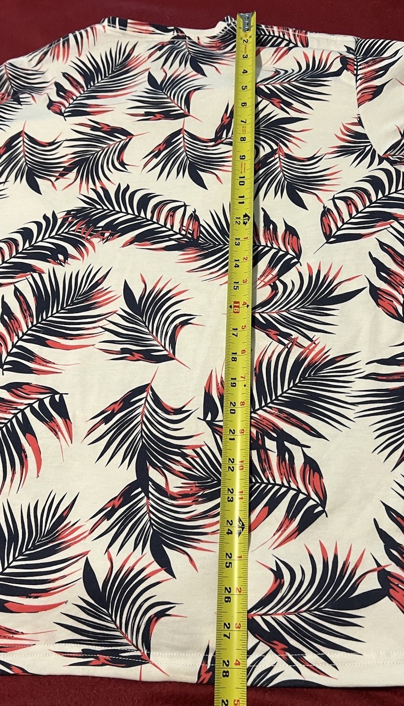 ARKITECT brand womens red and Blue Leaves cotton t shirt size L NWT