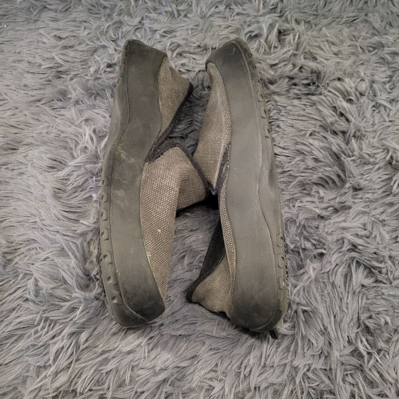 Soft Solene Slip On Sneakers Unisex 7 Gray Comfort Casual Walking Everyday Shoes
