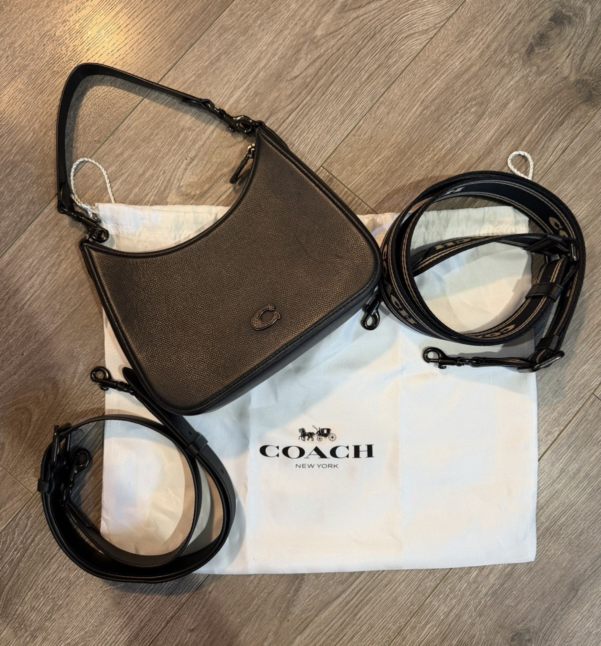 Coach Hobo Crossbody Bag Black Zip Detachable Strap