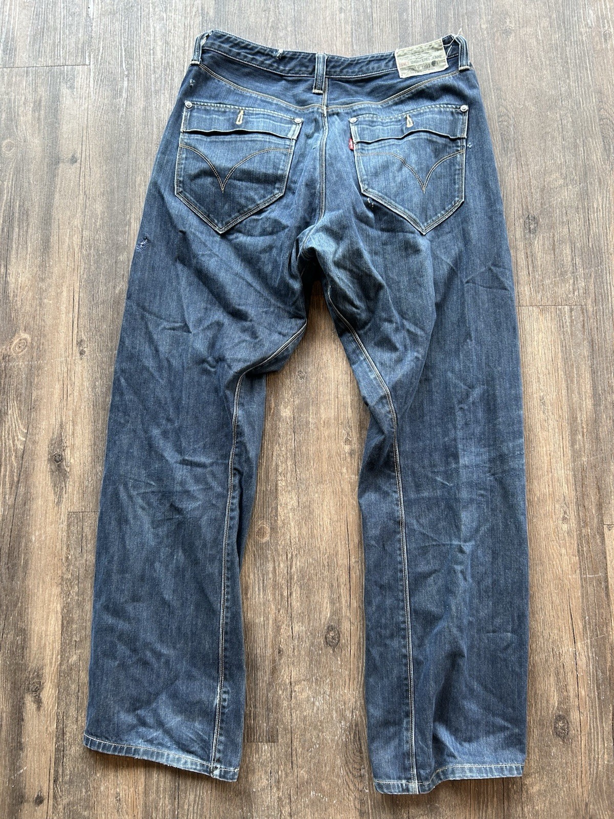 1999 Levi’s Engineered Jeans Straight Leg Twisted Seam Distressed Vintage 36×32