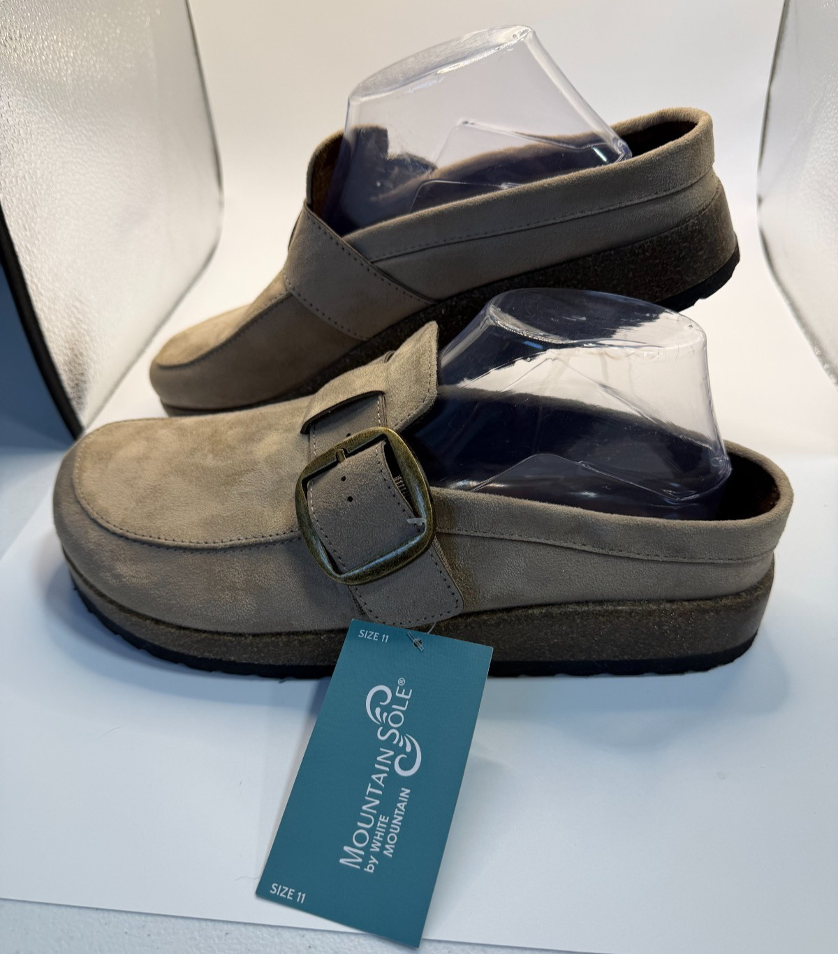 NWT Mountain Sole White Mountain Womens Clogs Taupe Buckle Sz 11