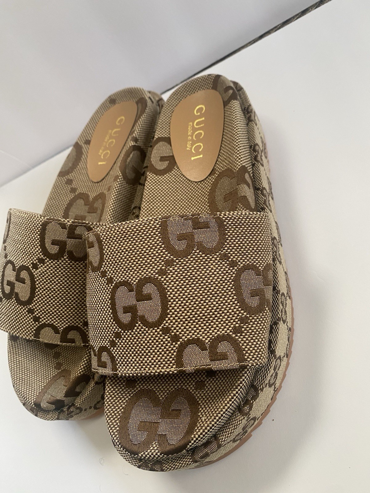 Gucci Angelina Maxi GG Logo Women’s Platform Slide Sandals Size 7.5