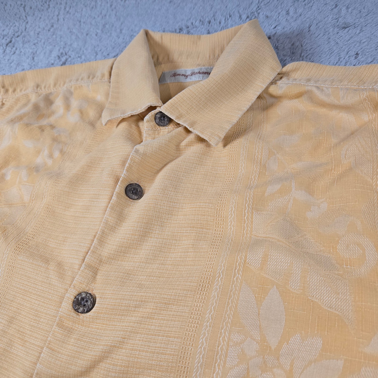 Tommy Bahama Silk Hawaiian Camp Shirt Mens M Light Orange Floral Button Up