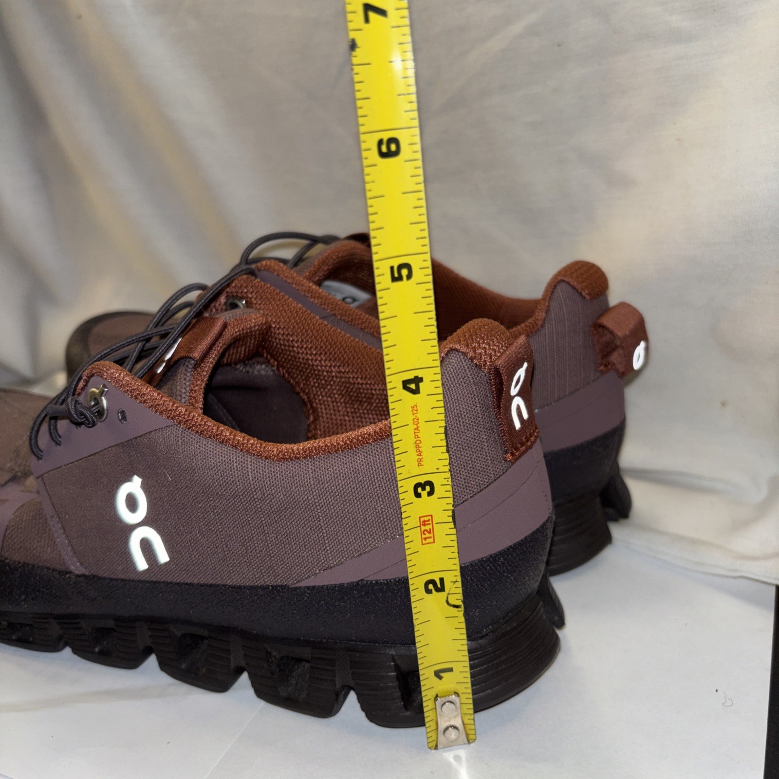 On Cloud Dip Running Shoe Sneaker Grape/Brown Pebble MonoChrome Women’s Sz 8.5W