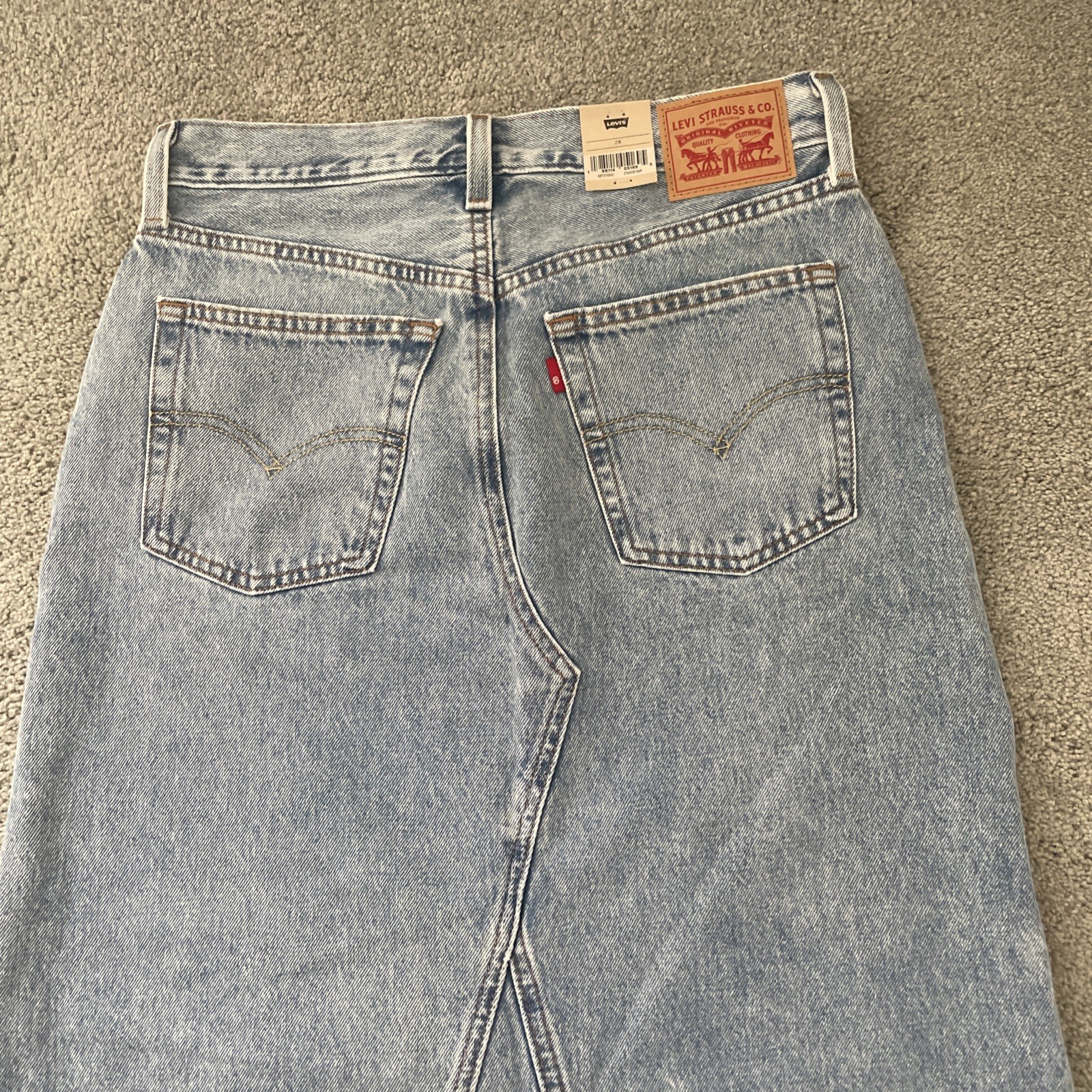 Levi’s Women’s Icon Long Jeans Maxi Slit Skirt Tag Sz. 28 Measured 30 Inch Waist