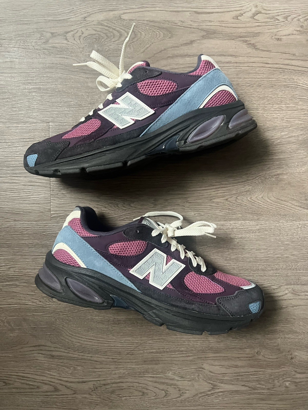 Kith Ronnie Fieg New Balance 2010 Size 10.5 VNDS Preowned with Box