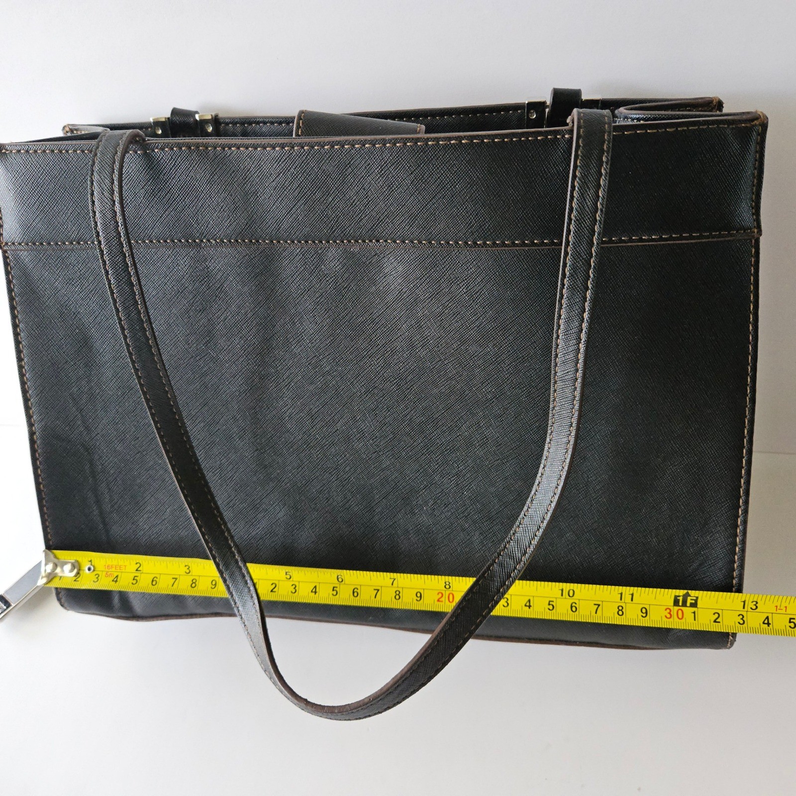 Chaps Shoulder Bag Purse – Black 13in – RN #41381 – Faux Leather – EXCELLENT