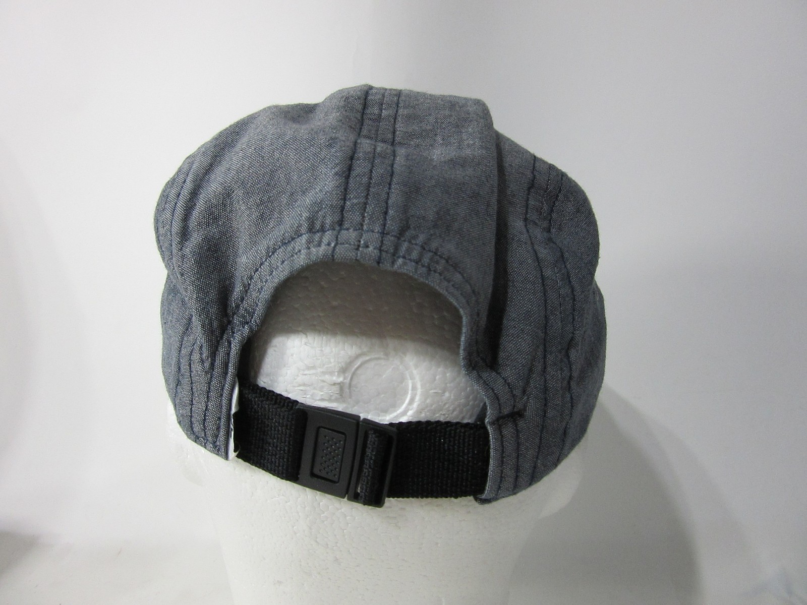 On Running Hat Cap Gray 5 Panel Strap Back Athletic Outdoor Lightweight Hiking