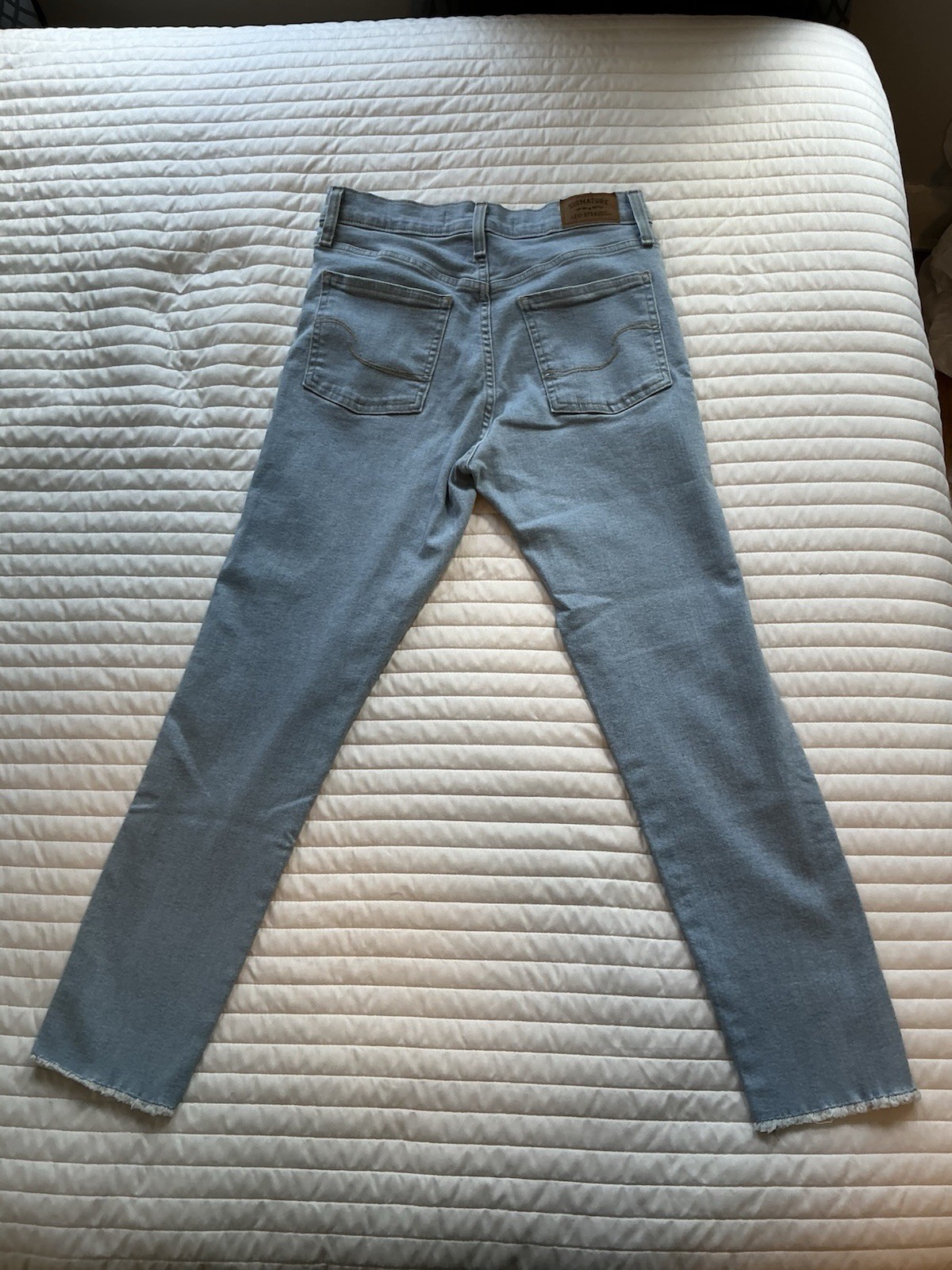 Signature by Levi Strauss & Co. Light Wash High Rise Skinny Jeans Sz 4