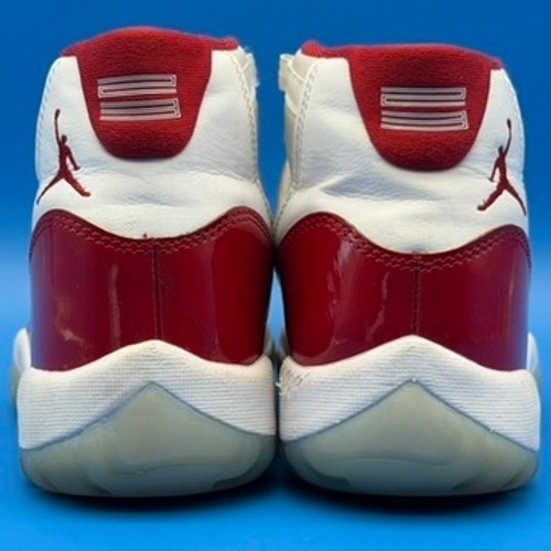 Jordan 11 Retro Cherry CT8012-116 Size 8 9.5W