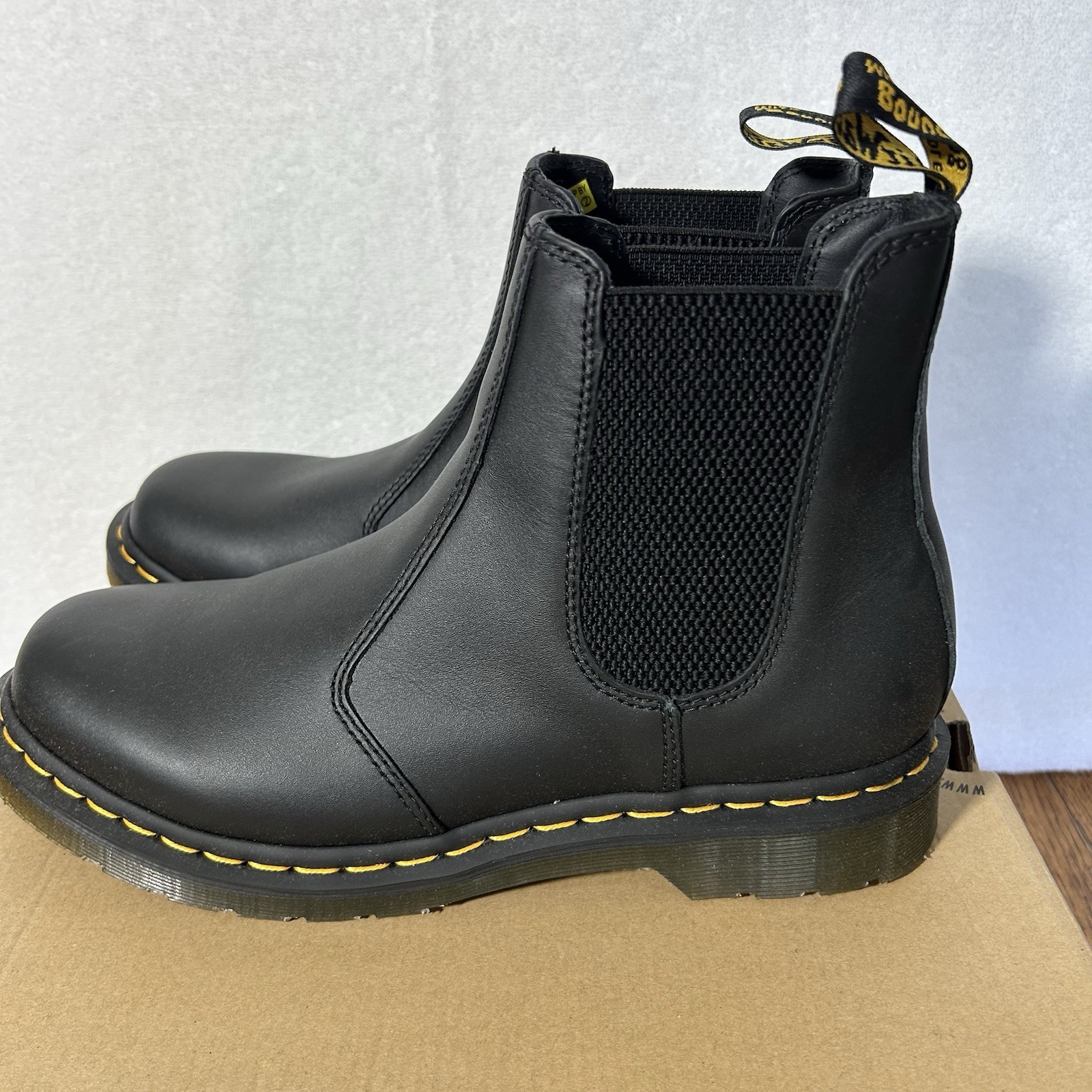 Dr Martens Womens Size 10 Black Leather Nappa 2976 Slip Resistant Chelsea Boots