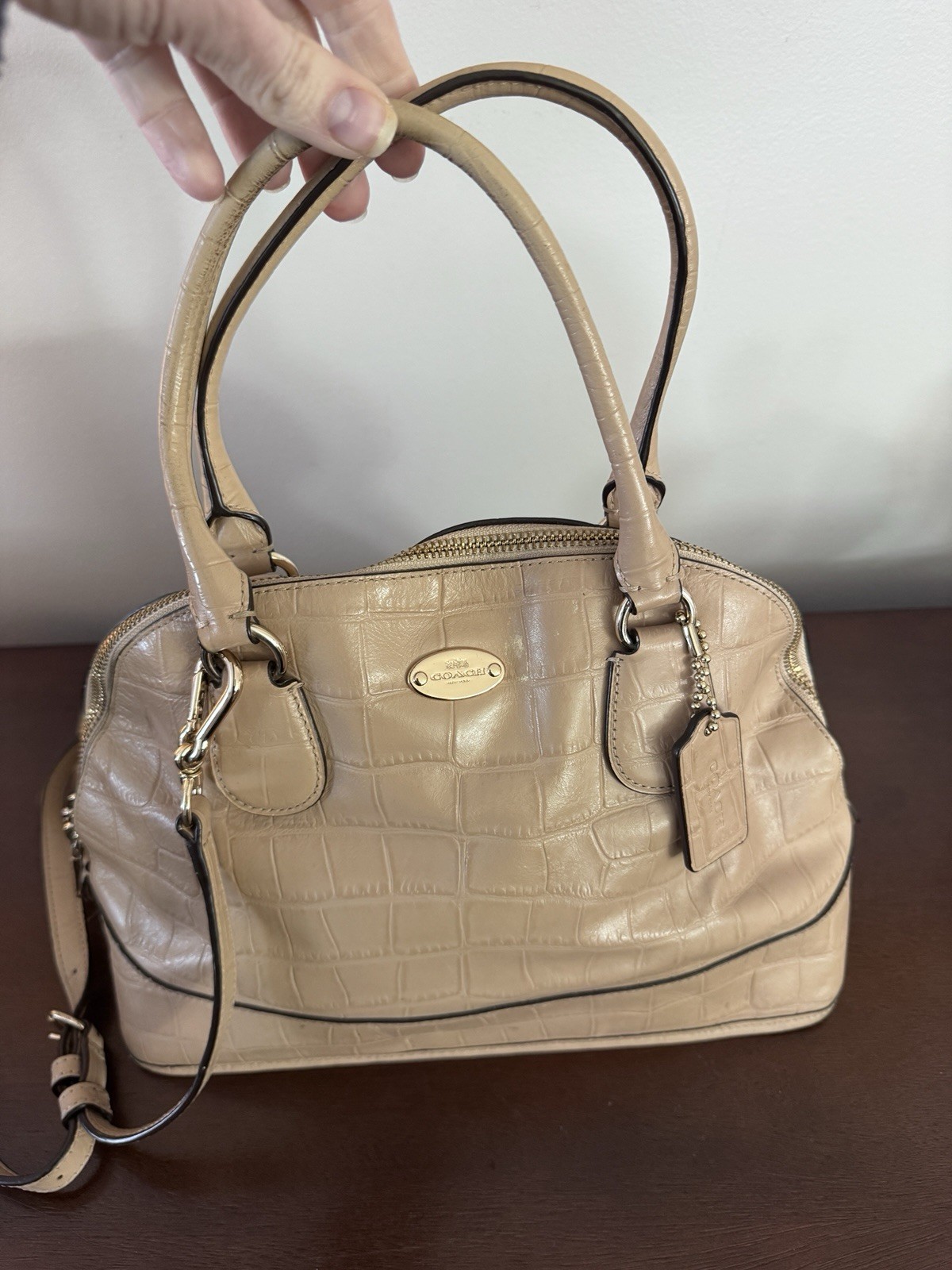 COACH BEIGE EMBOSSED CROCODILE LEATHER SIERRA BAG