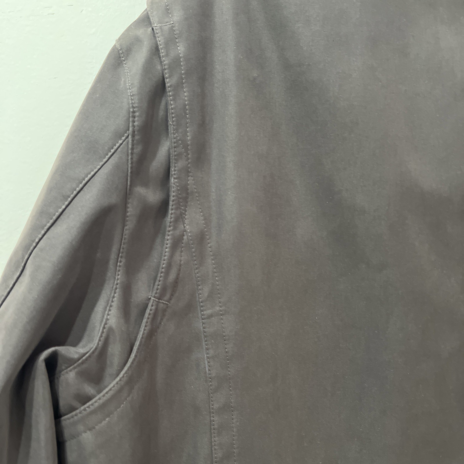 London Fog Jacket Men’s Size Medium Brown Zipper Button Closure