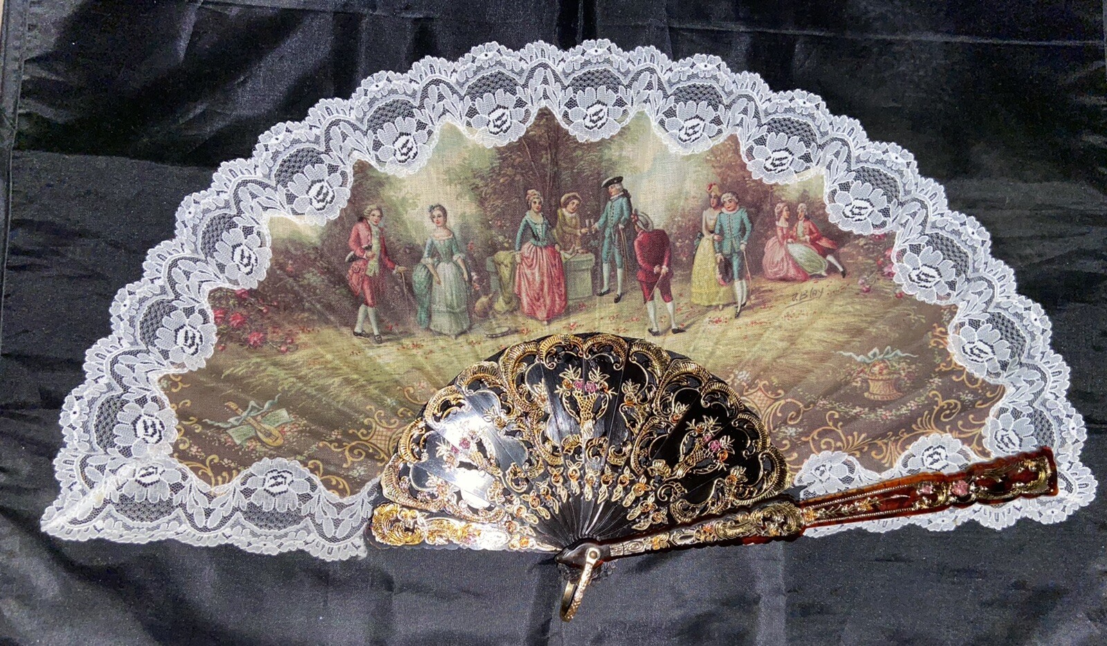 VINTAGE HAND FAN Victorian J Blah Fabric Plastic Lace