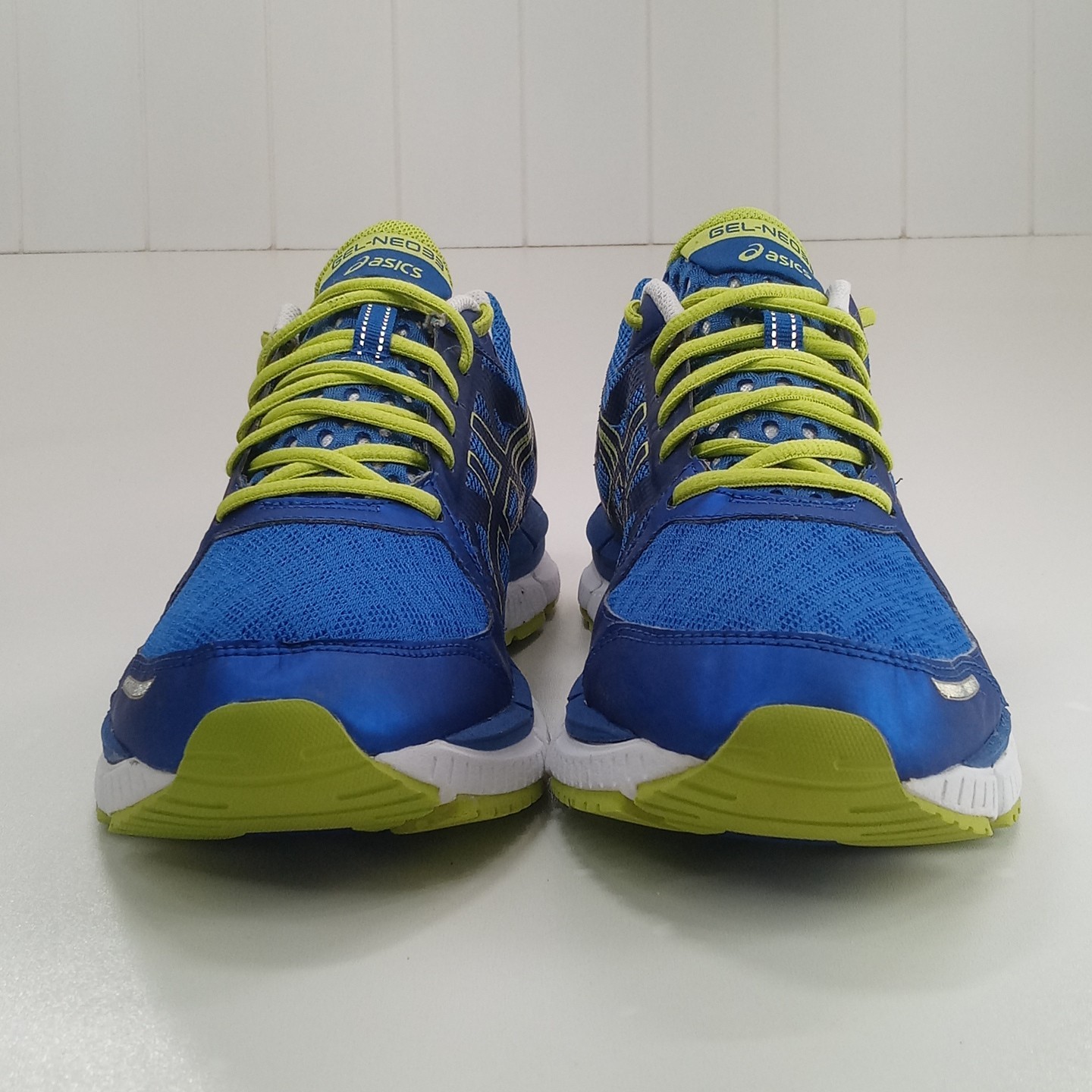 Asics Gel-Neo33 Men’s Running Shoes Blue Lime Green T222N Sneakers Size 10