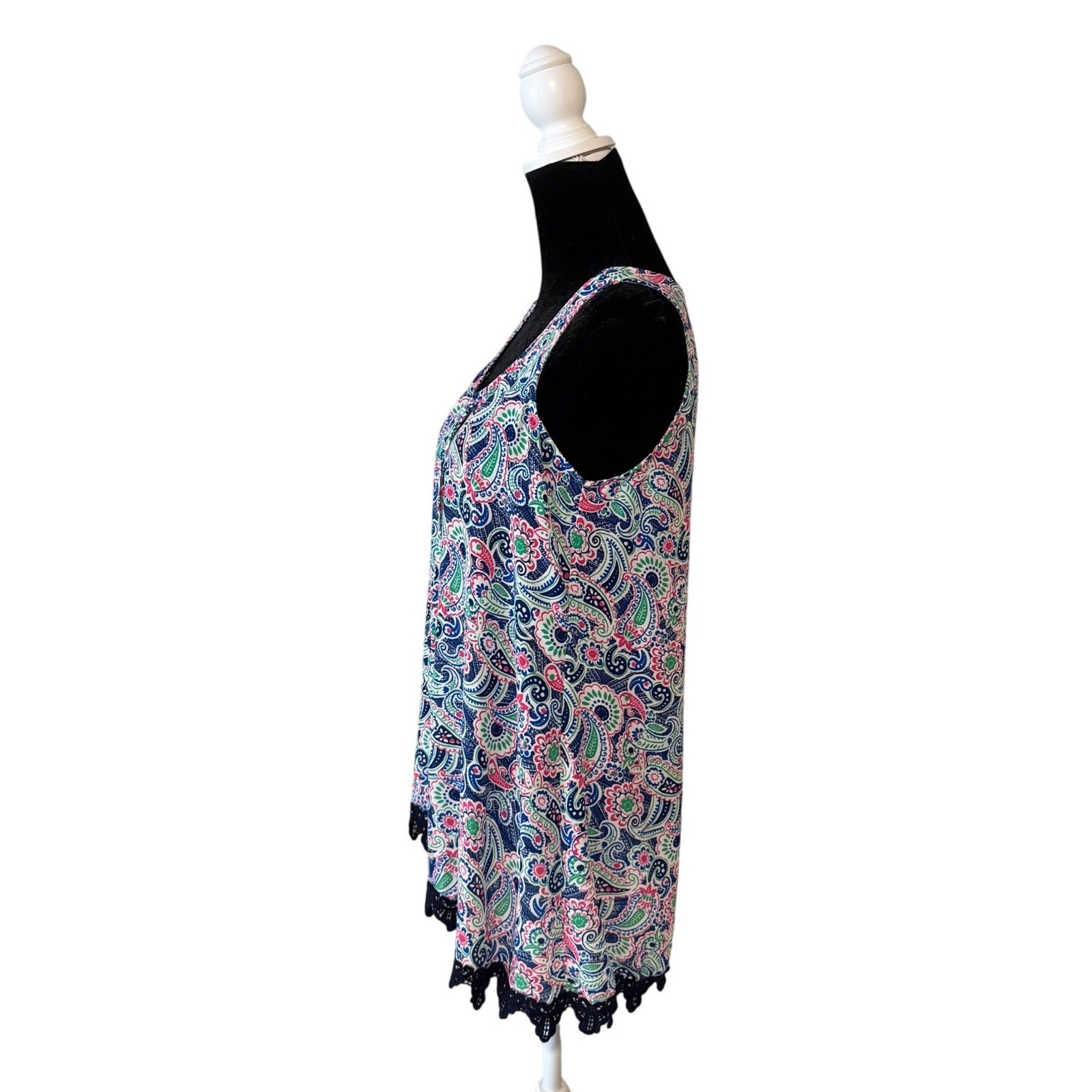 Womens Paisley Sleeveless Tunic Top Crochet Hem Boho Coastal Preppy Size M