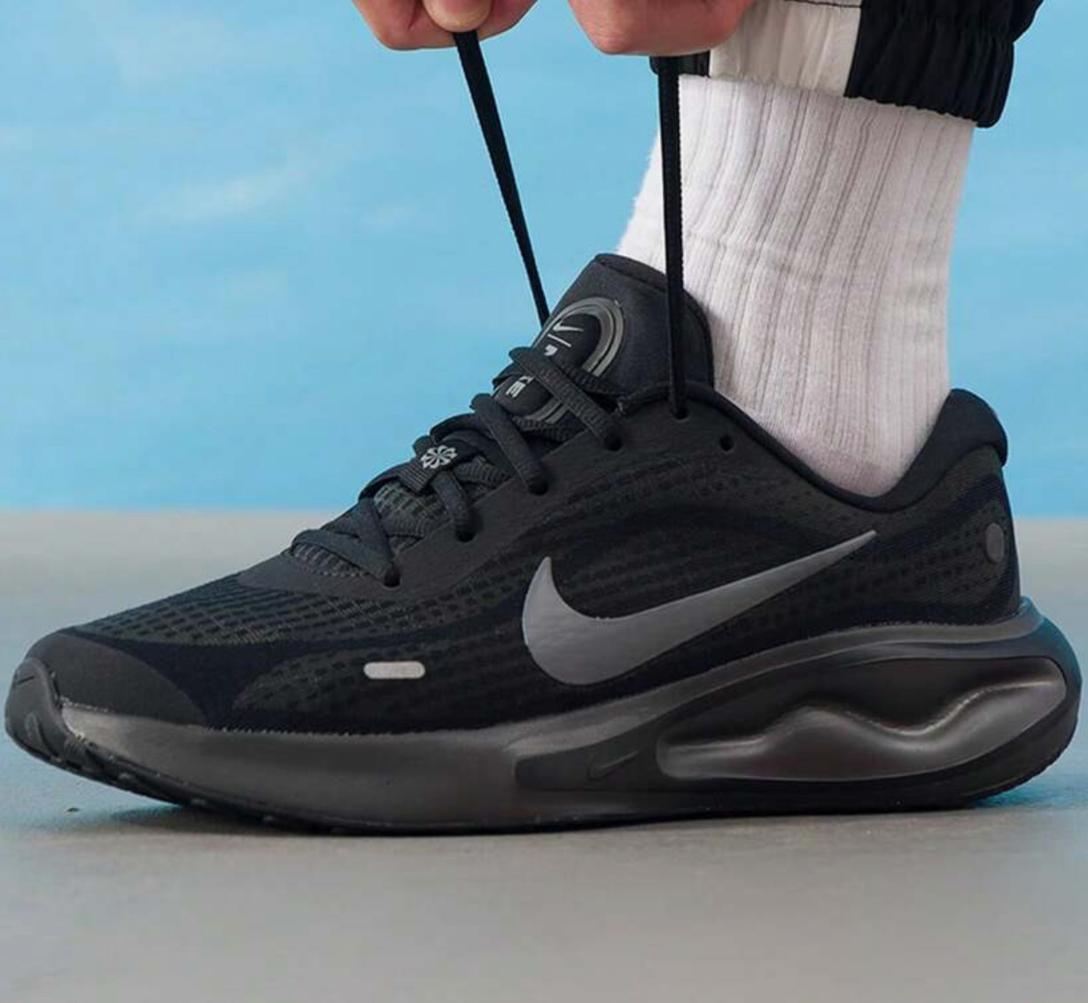 Nike Journey Run Black Smoke Grey Mens Running Shoes Sneakers Size FN0228-009