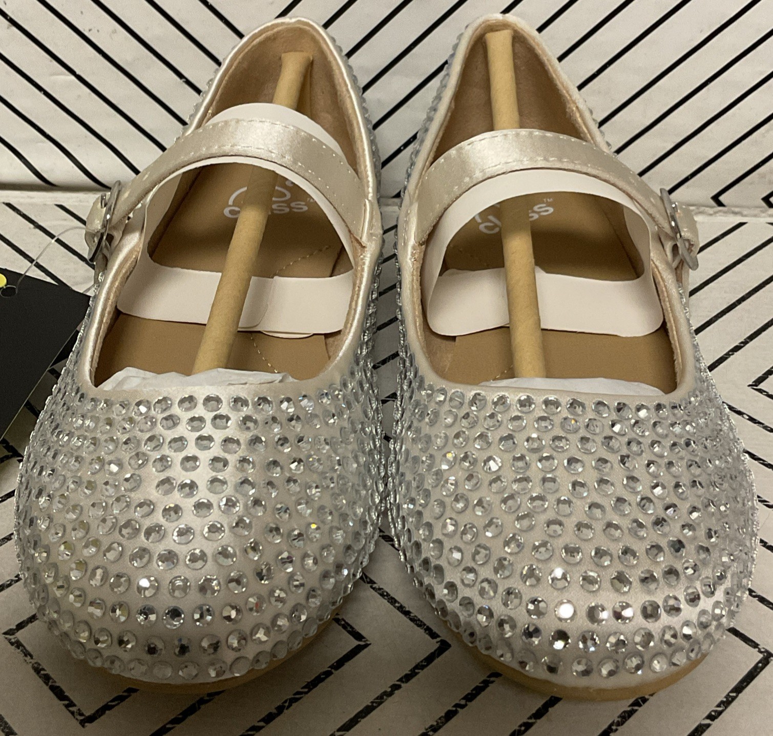 🕋 Art Class Kids’ Nell Rhinestone Mary Jane Flats Size 2🆕AS SHOWN