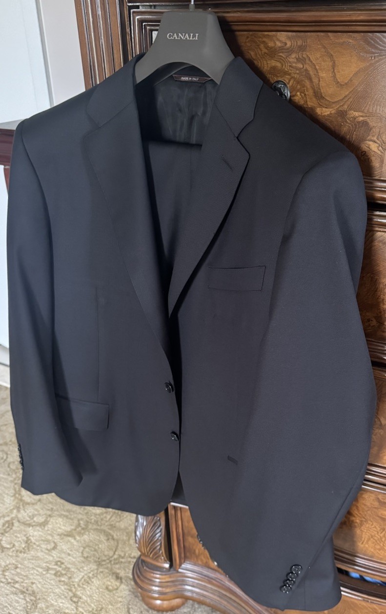 Canali Solid Wool Black Suit Size US 46R / EU 58 MSRP $2295