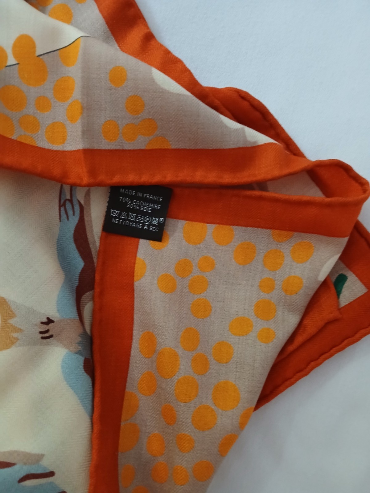 HERMES Shawl 140 Le Livre d’Esope Cashmere Silk Scarf Orange Multicolor Stole