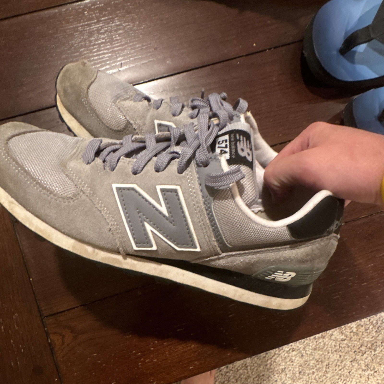 New Balance 574 Men’s Low Top Lace Up Athletic Sneakers Gray ML574 Rubber