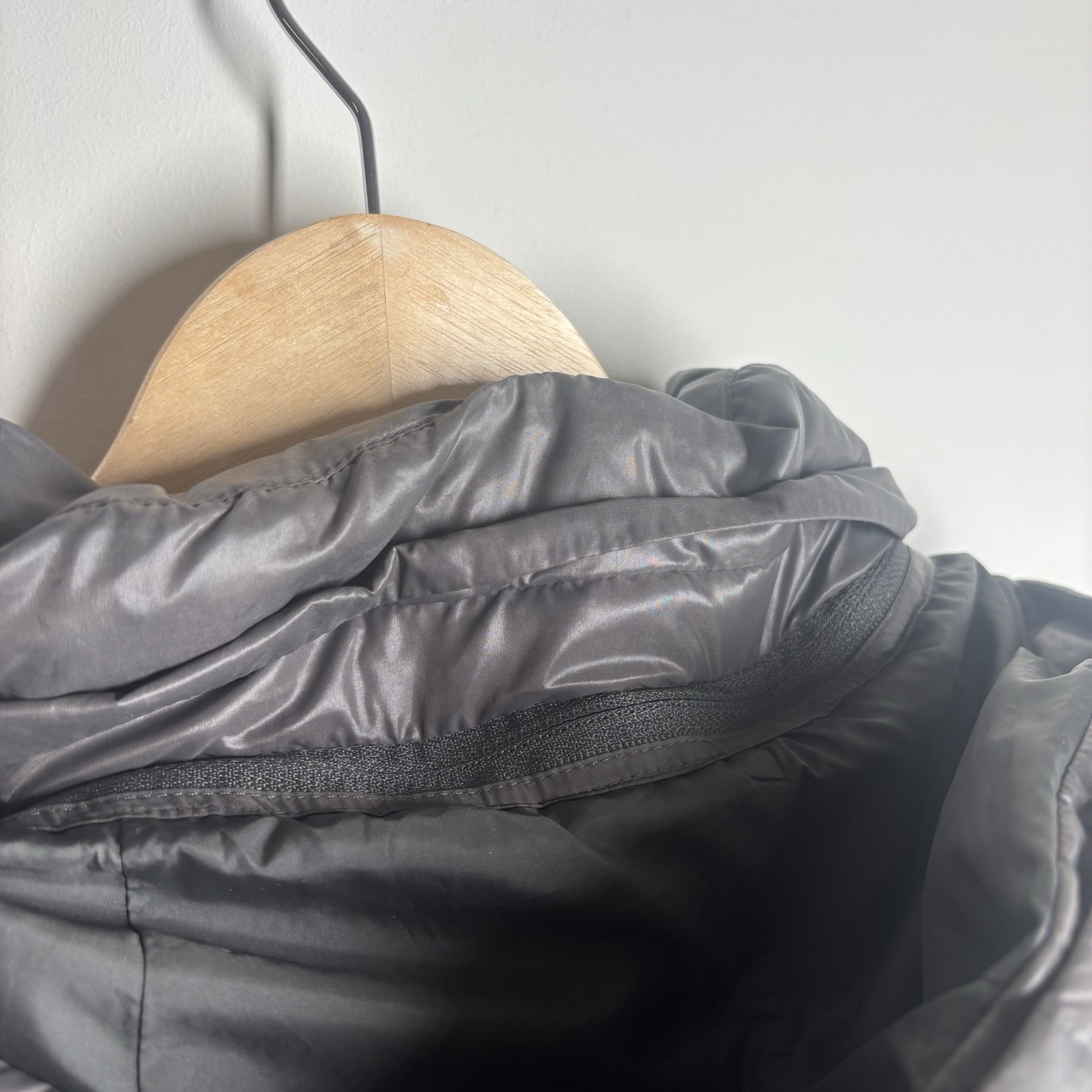 Nike Mens Down Filled Gilet Bodywarmer Jacket With Removable Hood Size XL