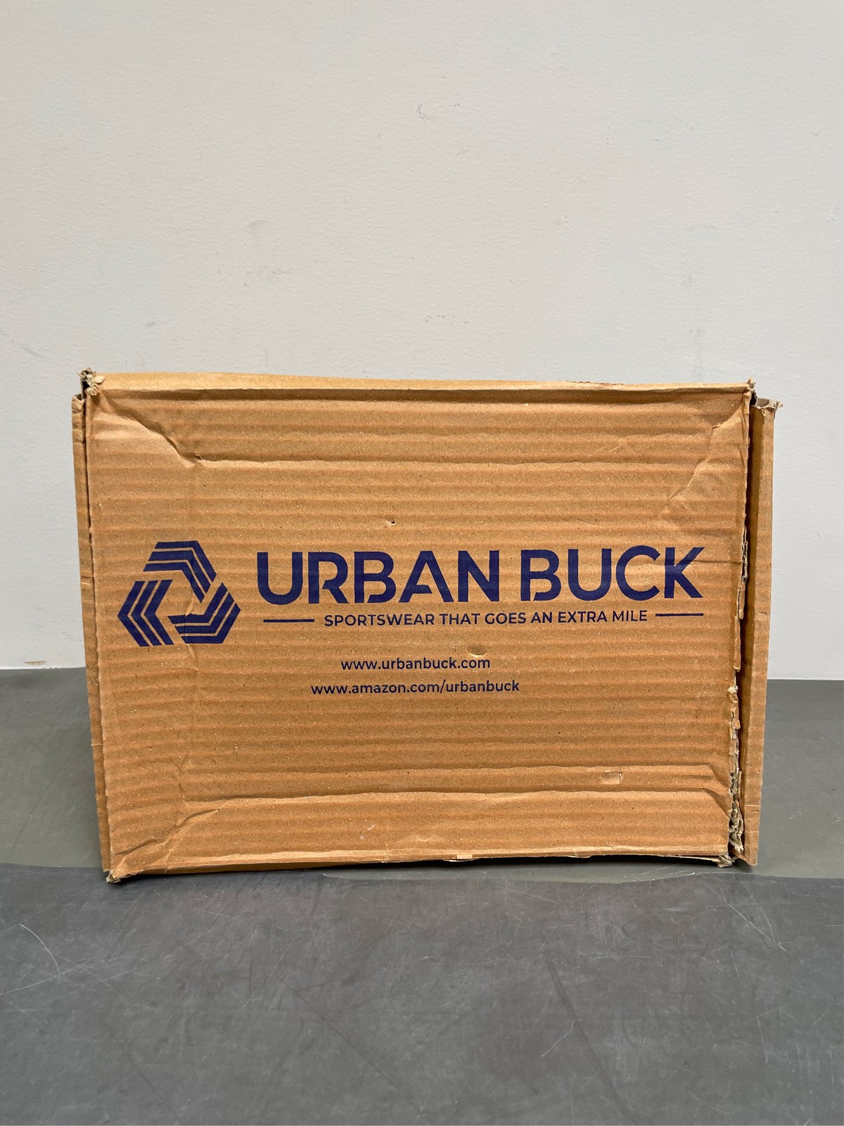 URBAN BUCK Mens Hooded Puffer Jacket Midweight Down Winter Coat Windproof & Wate