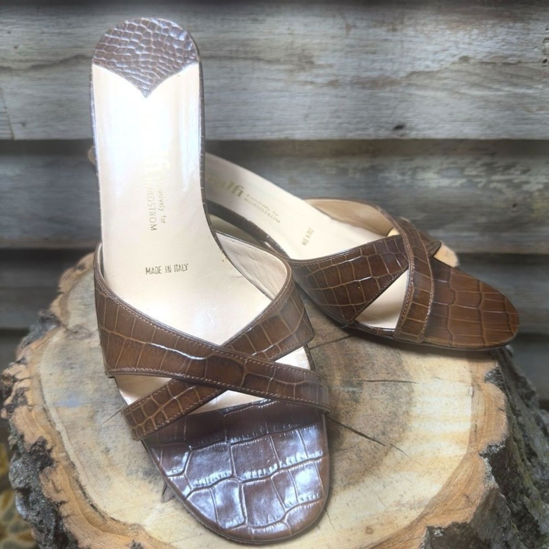 Amalfi by Rangoni Brown Croc Embossed Leather Slide Sandals Heels Womens 9 AA