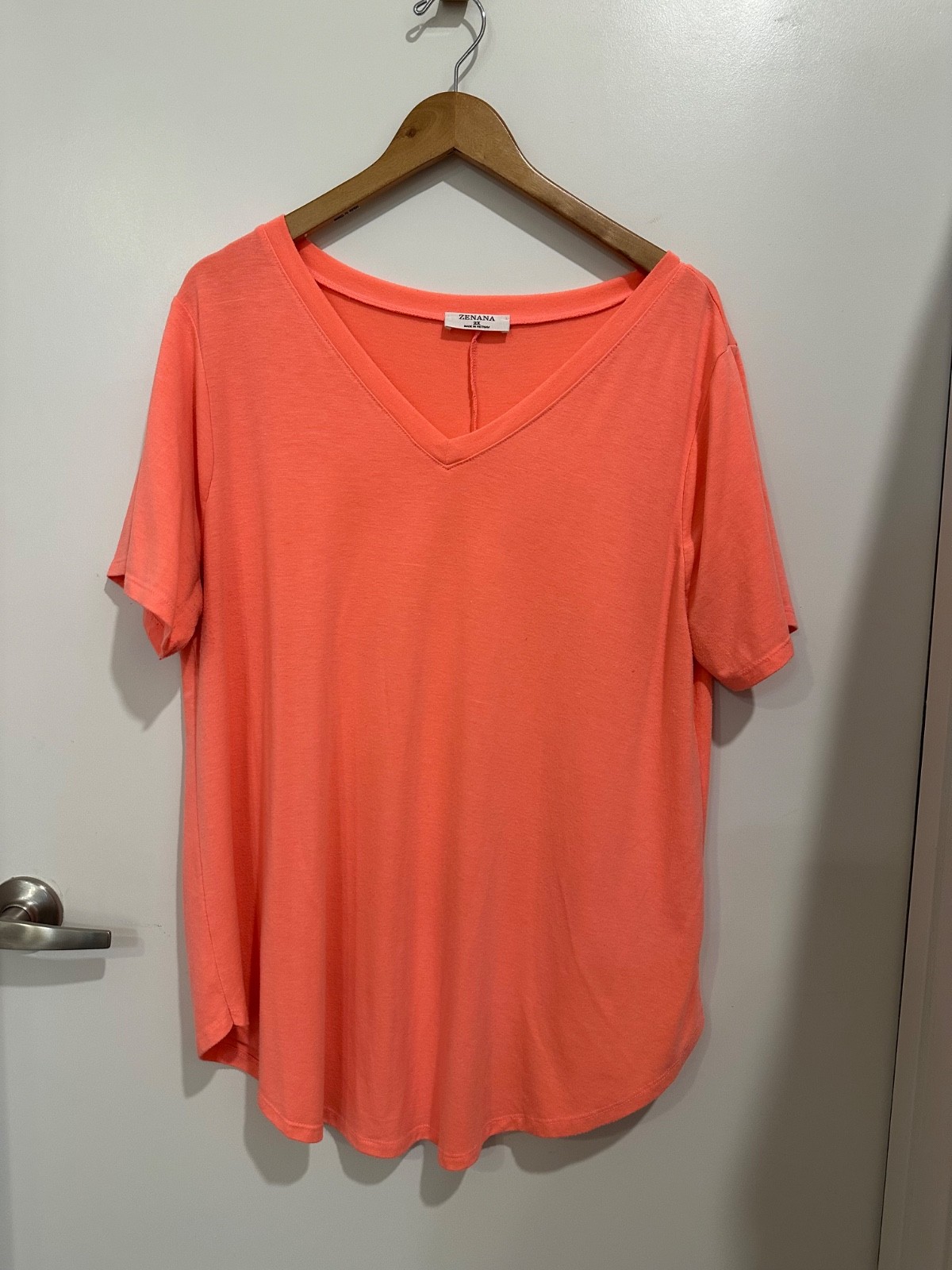 Women’s Zenana Curved Hem Short Sleeved V-Neck Top Bright Salmon Pink/Orange 2X