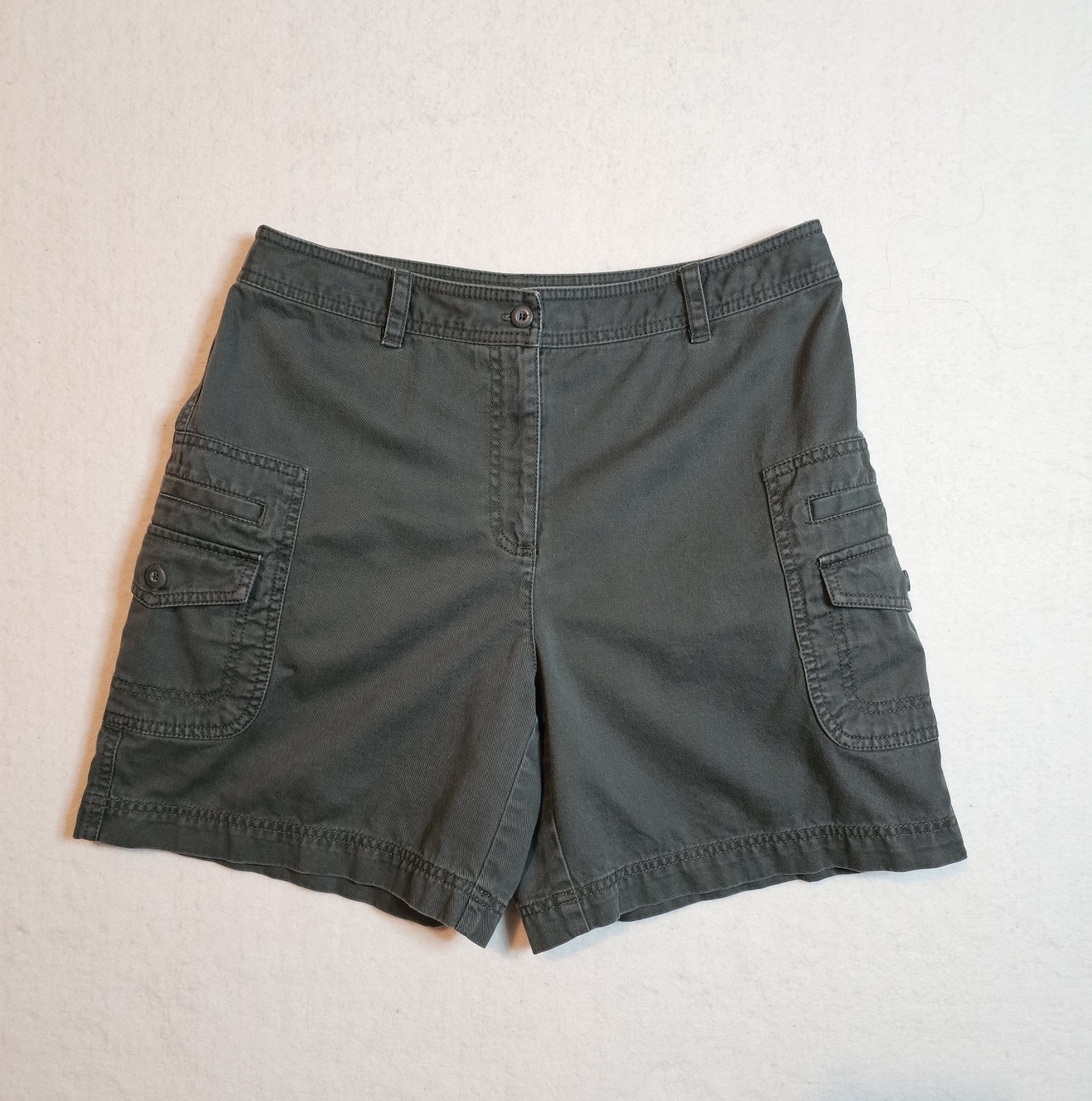 Rafaella Womens Utility Shorts Size 10 Gray 100% Cotton 2-Pocket Cargo Y2K Style