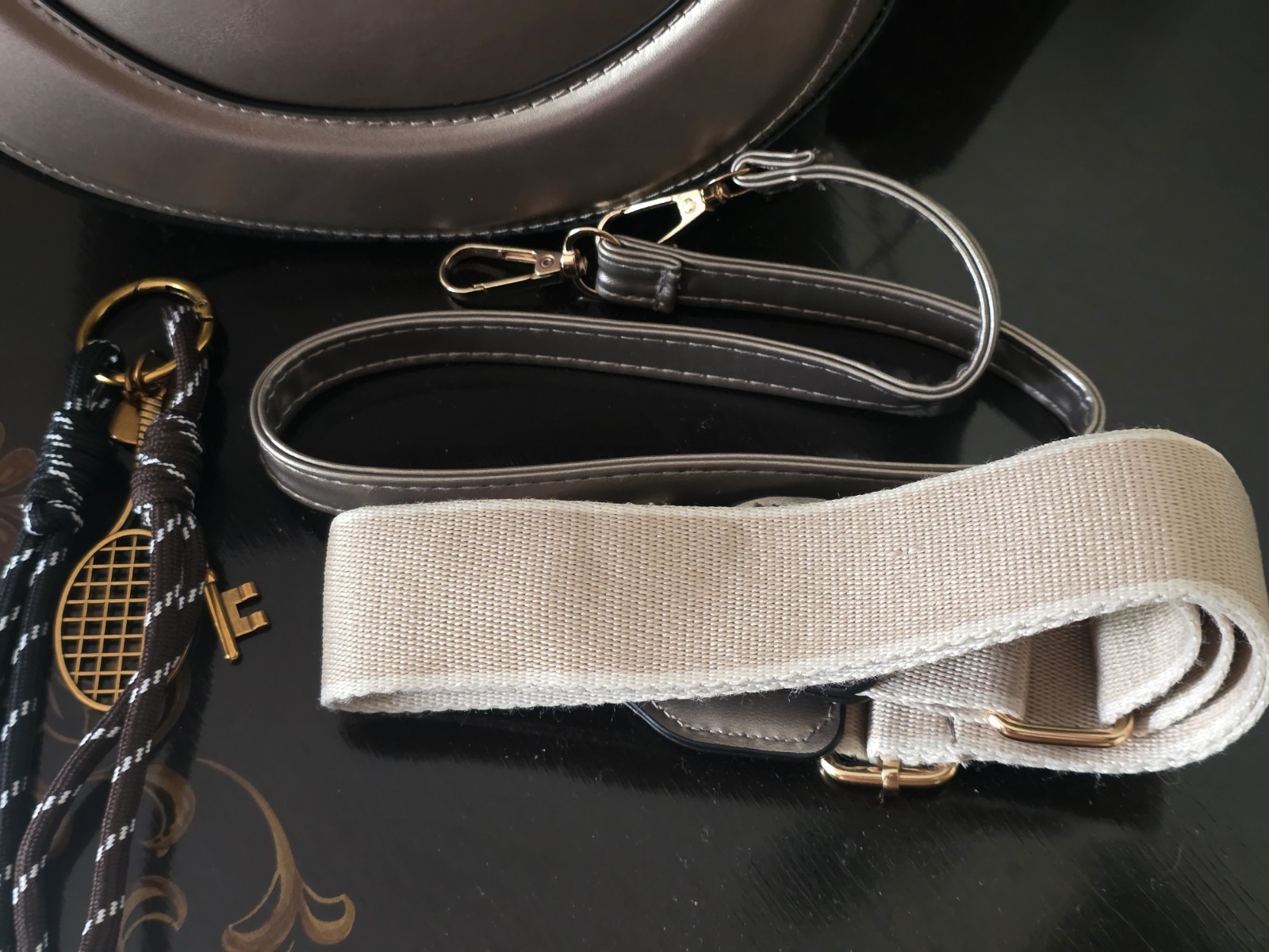 Gold Saddle Bag 2 Diff Straps Charm Crescent Design On Front/Back of Purse NWT