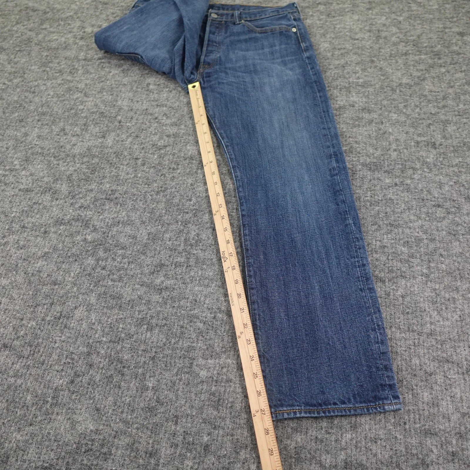 Levis 501XX Jeans Mens 34×30 Straight Leg Button Fly Classic Denim (32×27.5)