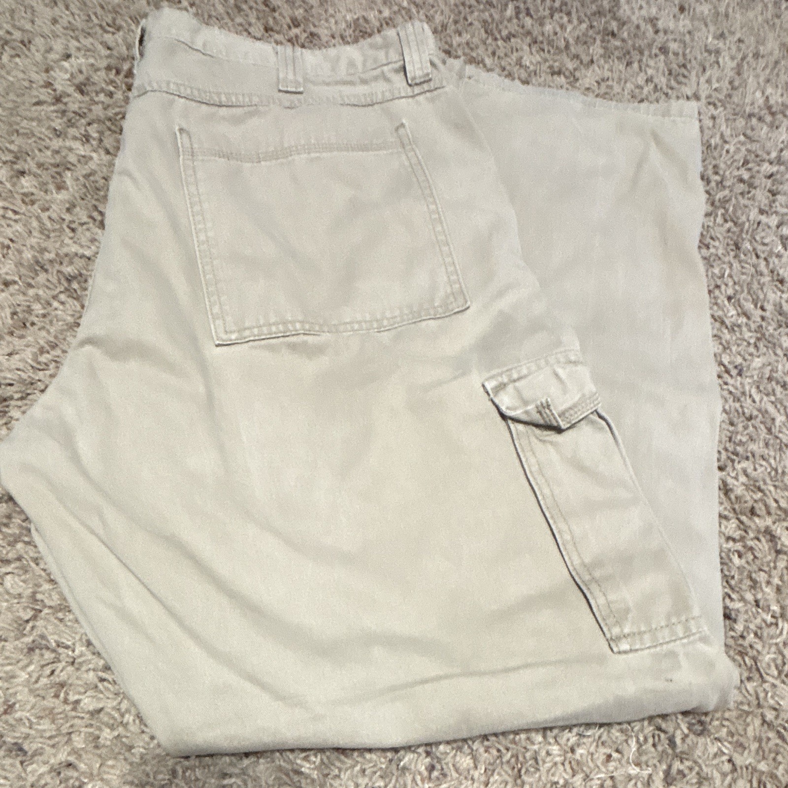 Wrangler Men’s Beige Cargo Pants 38W Regular Fit Cotton w/ Cargo Pockets
