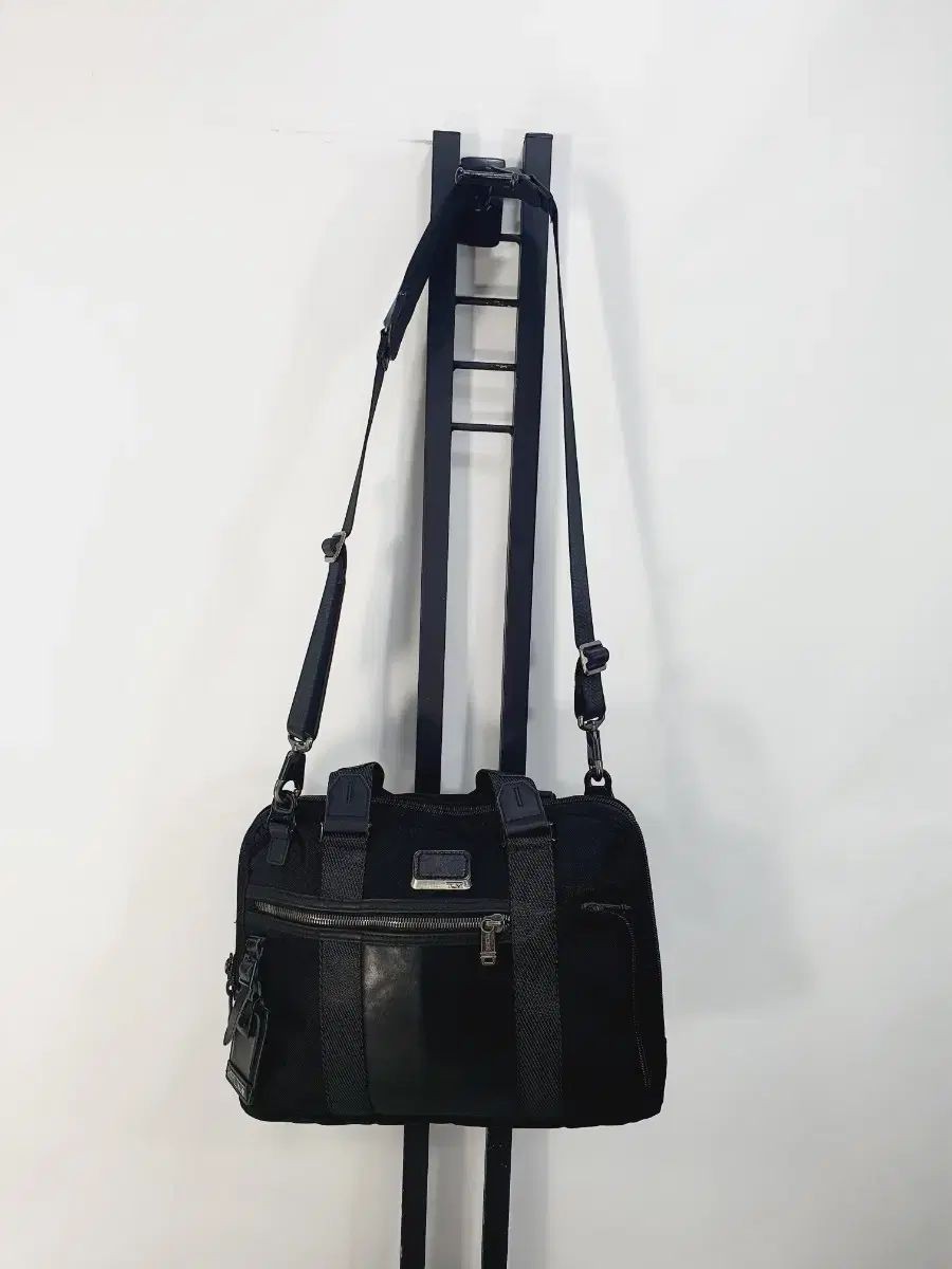 TUMI Crossbody Bag Alpha Bravo Charleston Document Briefcase Black