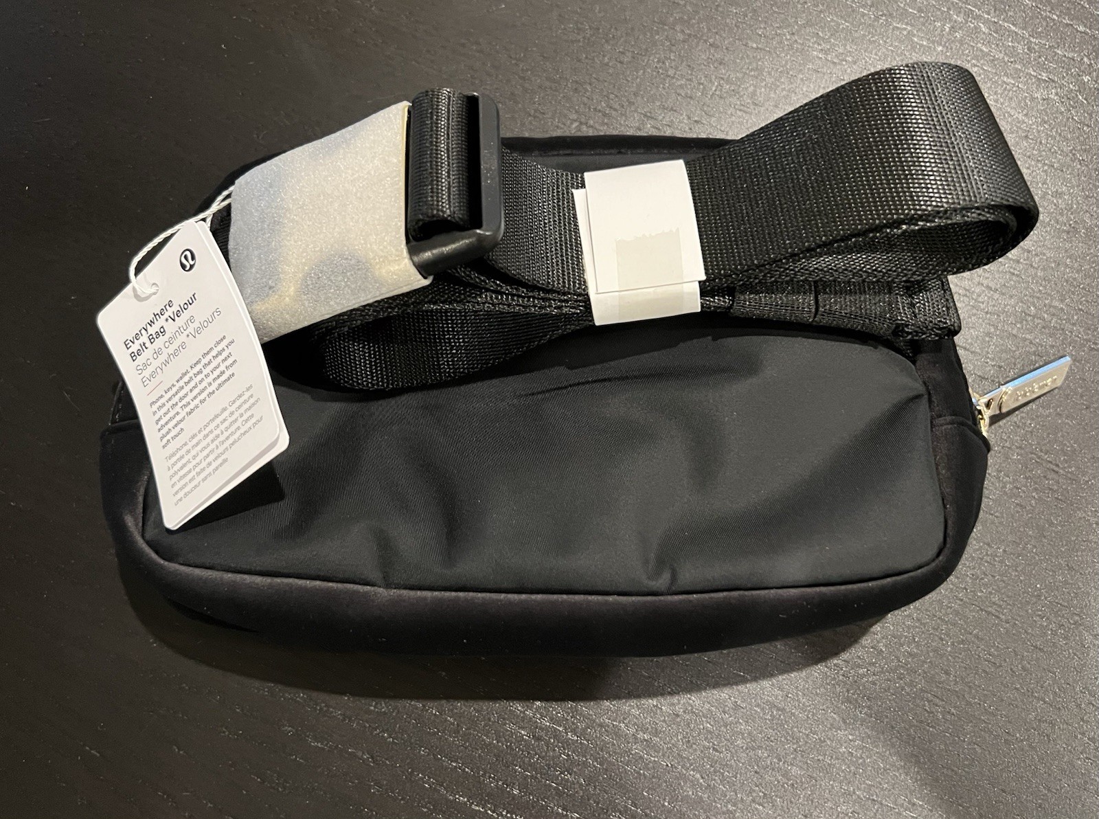 NWT Lululemon Everywhere Belt Bag 1L Velour – Black / Gold – Crossbody