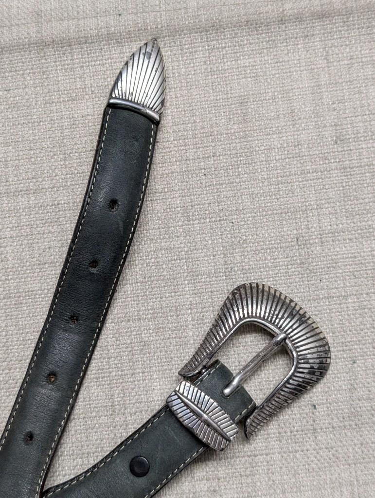 vintage NATIVE AMERICAN buckle belt 38 leather INDIAN HEAD buffalo nickel CONCHO