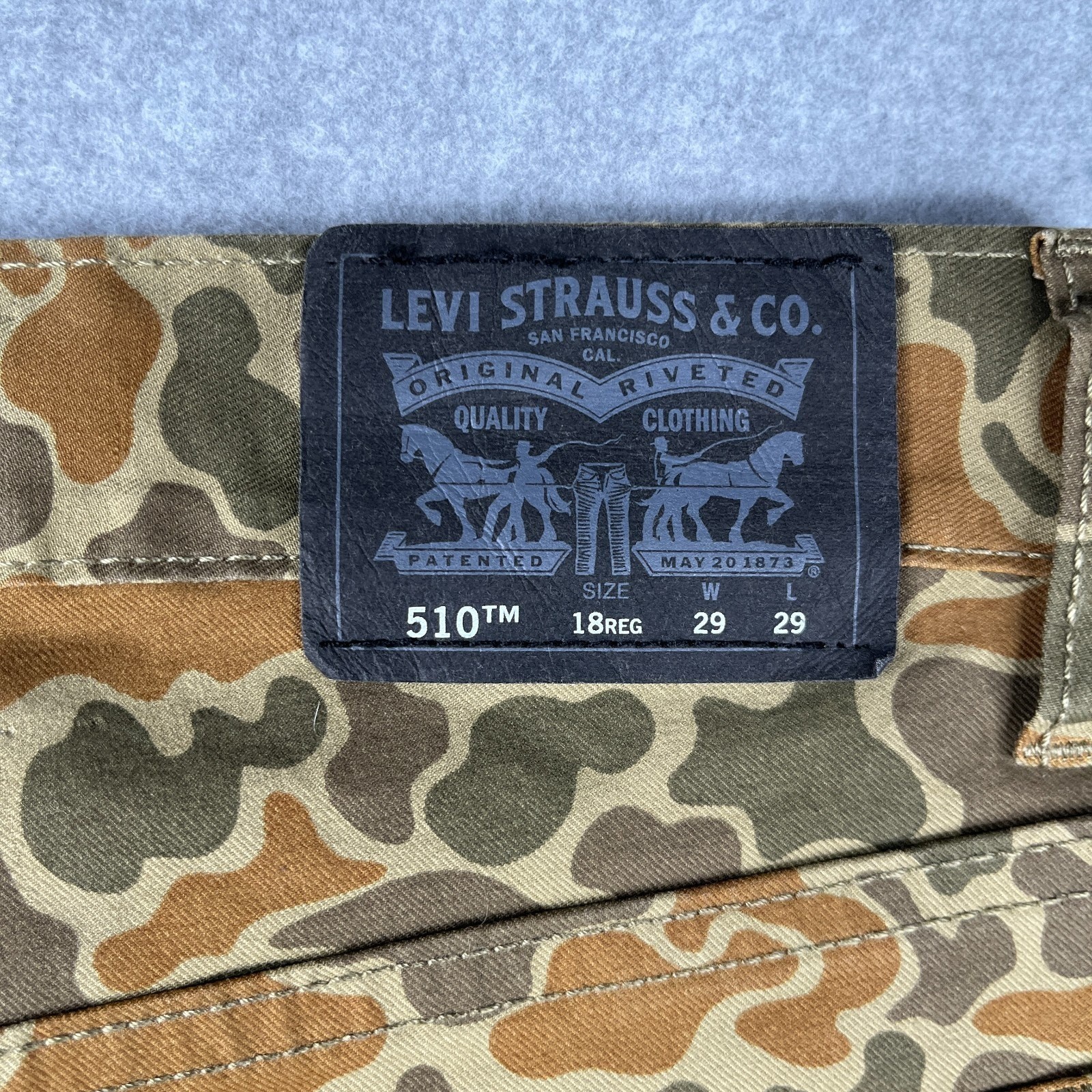 Levis 510 Skinny Womens Jeans 18 Reg Green Camoflauge 29×29