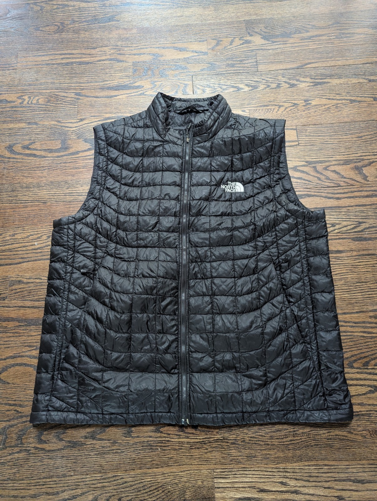 The North Face Vest Mens Size XL Black Thermoball Puffer Ripstop HIKING GIlet