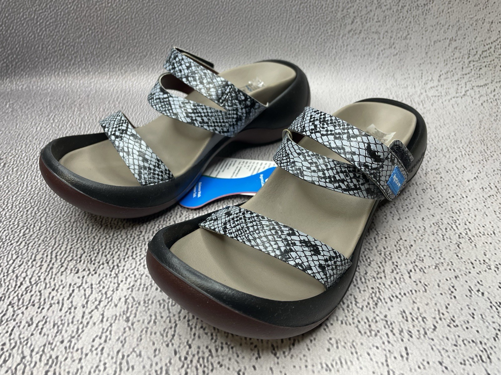 Regetta Canoe Japanese Women’s Animal Print Slide Shoes Size US 6 UK 4