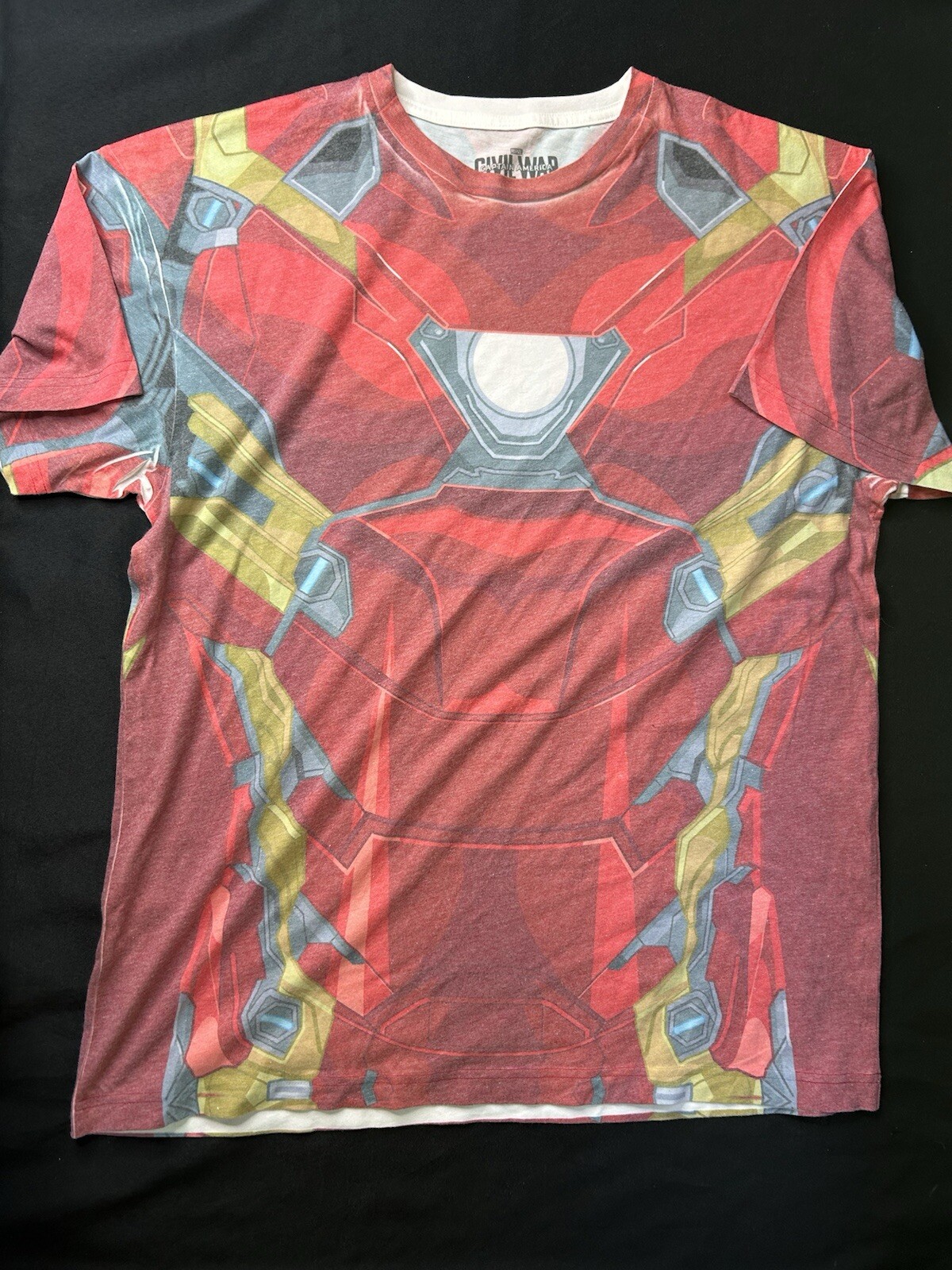 Marvel Iron Man Civil War All Over Print Graphic T Shirt X-Large Short Sleeve XL